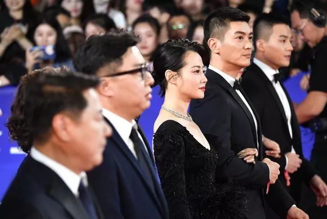 15110324ef2y.jpg